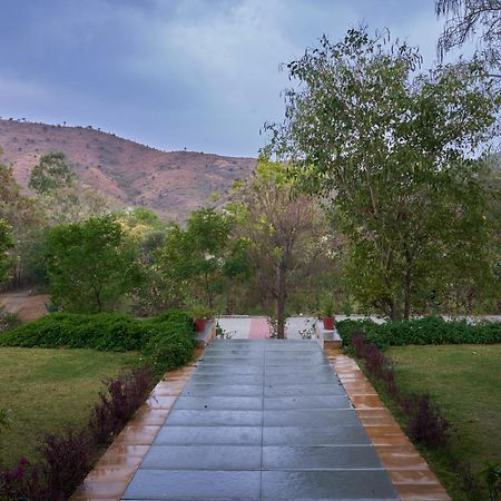 The Hunting Lodge Resort Udaipur - Villas & Pool Dabok Extérieur photo