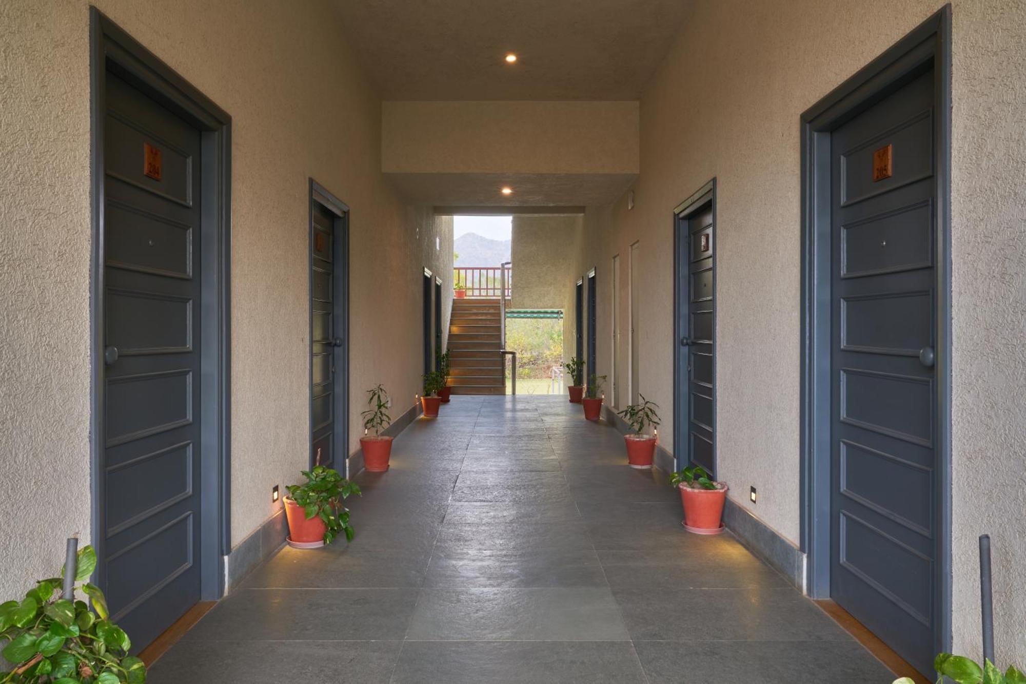 The Hunting Lodge Resort Udaipur - Villas & Pool Dabok Extérieur photo
