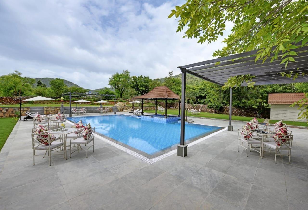 The Hunting Lodge Resort Udaipur - Villas & Pool Dabok Extérieur photo
